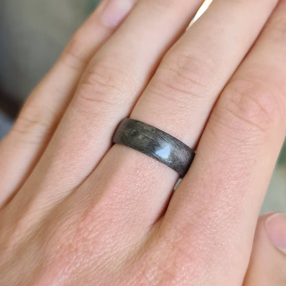 Silver birdseye maple ring - Hand made bent wood ring - Wooden wedding band - Engagement ring - Natural jewellery