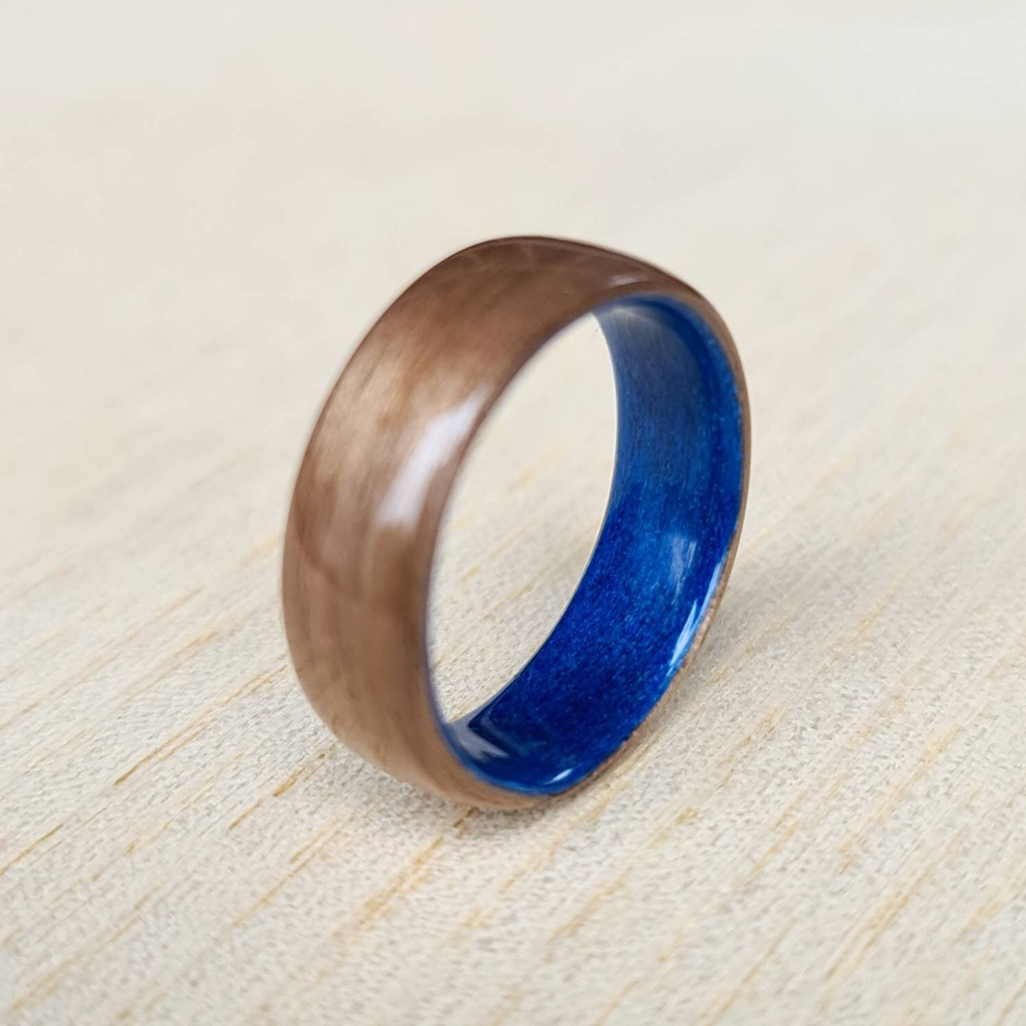 Walnut and blue tulipwood ring - Hand made bent wood ring - Wooden wedding band - Engagement ring - Natural jewellery