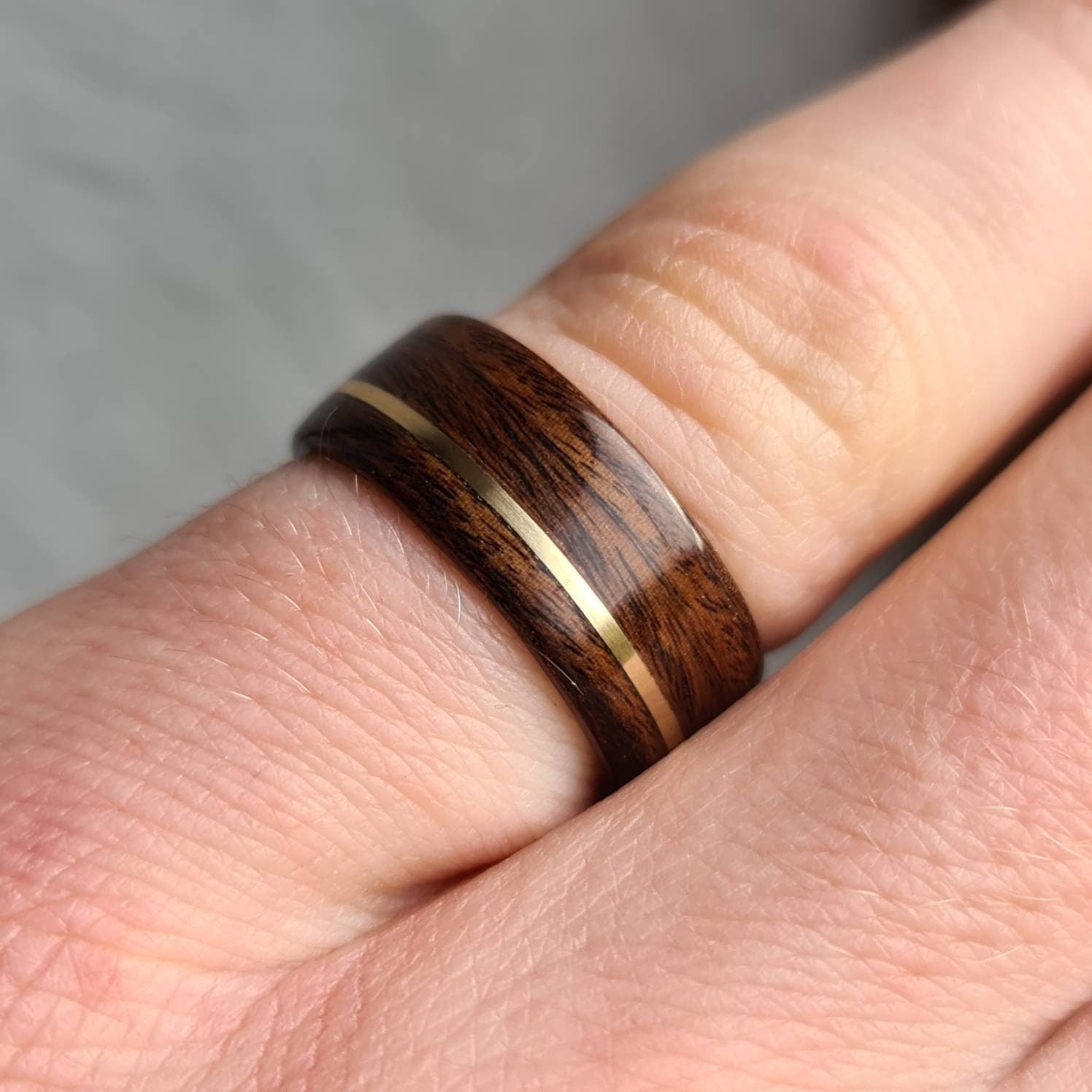 Rosewood and brass ring - Hand made bent wood ring - Wooden wedding band - Engagement ring - Natural jewellery