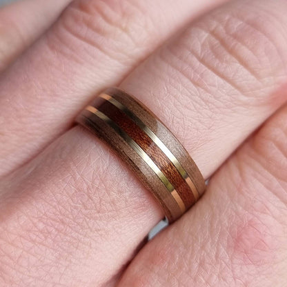 Walnut with sapele and double brass ring - Hand made bent wood ring - Wooden wedding band - Engagement ring - Natural jewellery