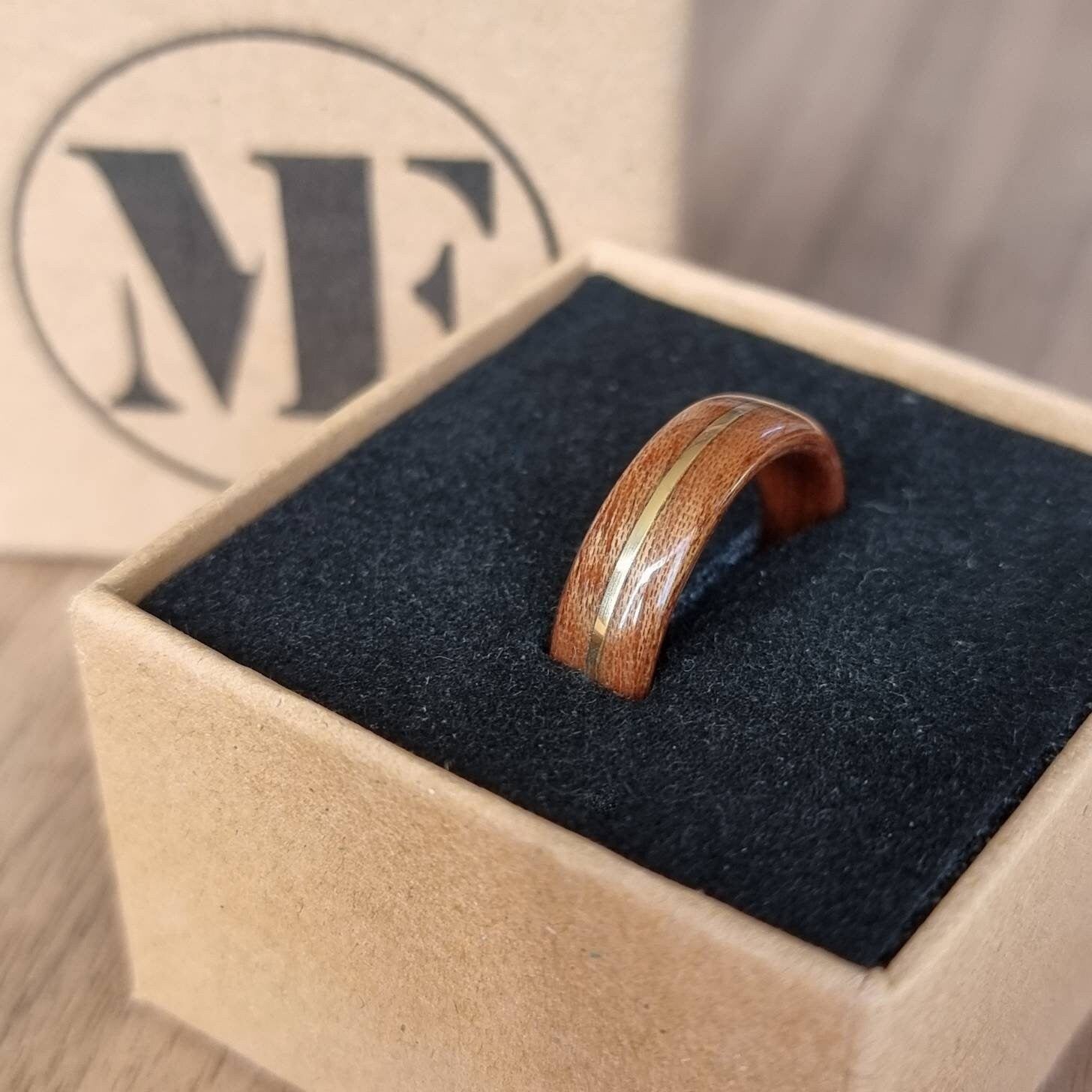 Sapele and brass ring - Hand made bent wood ring - Wooden wedding band - Engagement ring - Natural jewellery