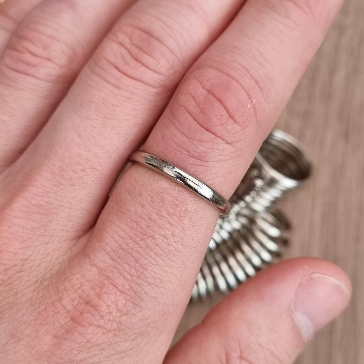 Uk ring sizer A to Z - With 5 Pound off voucher - Metal ring finger sizer