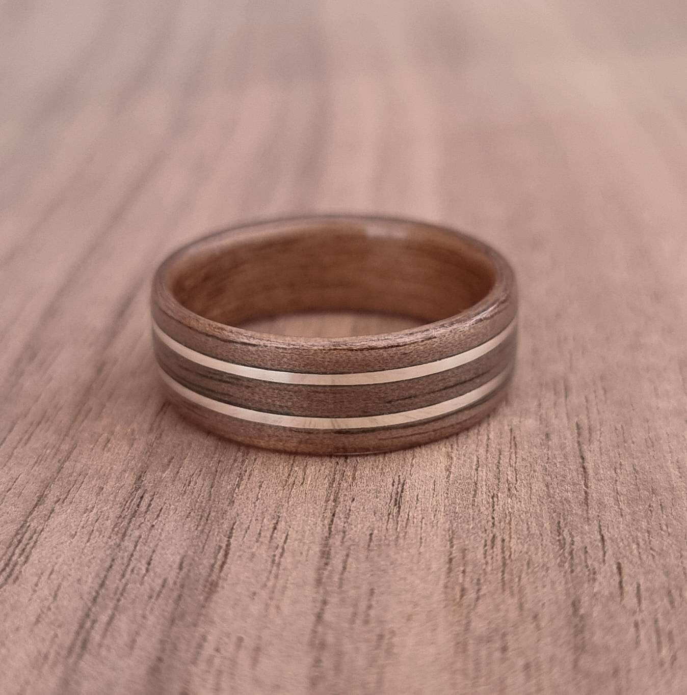 Walnut and double sterling silver ring - Hand made bent wood ring - Wooden wedding band - Engagement ring - Natural jewellery