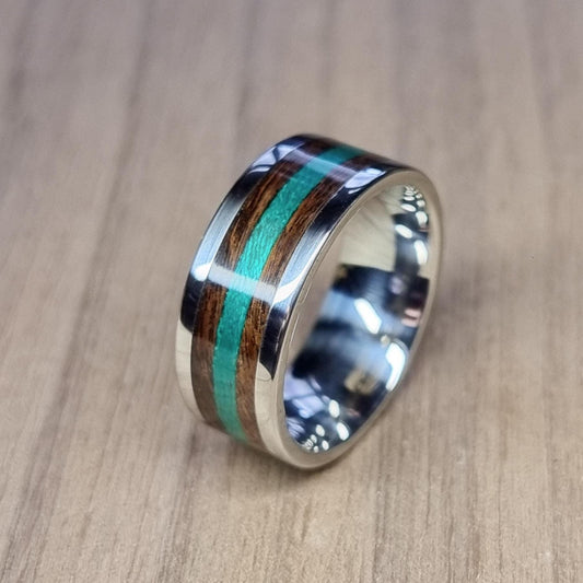Stainless steel nd rosewood with green tulipwood inlay ring