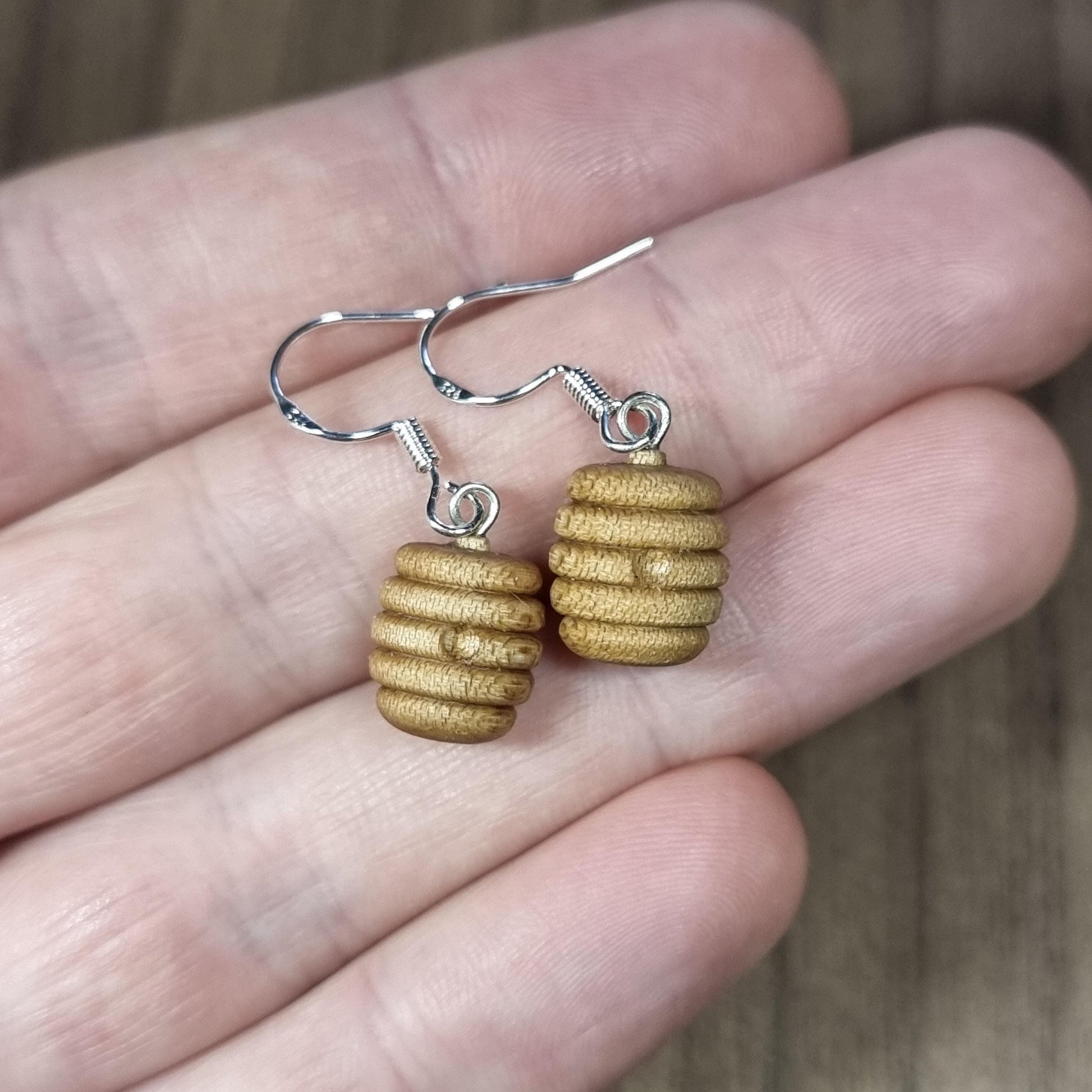 Maple beehive and sterling silver dangle / drop earrings - Wooden earrings - Natural earrings